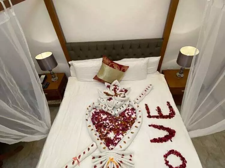 Fotos del hotel Rayshan:  13
