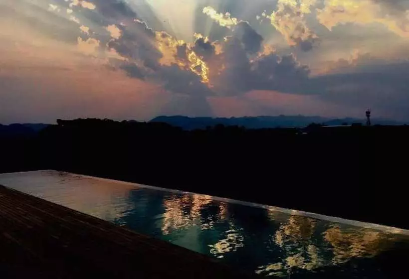 Fotos del hotel Inchantreedoopool:  13