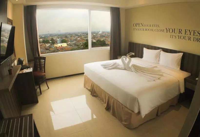 Fotos del hotel Kyriad Metro Cipulir Jakarta:  18