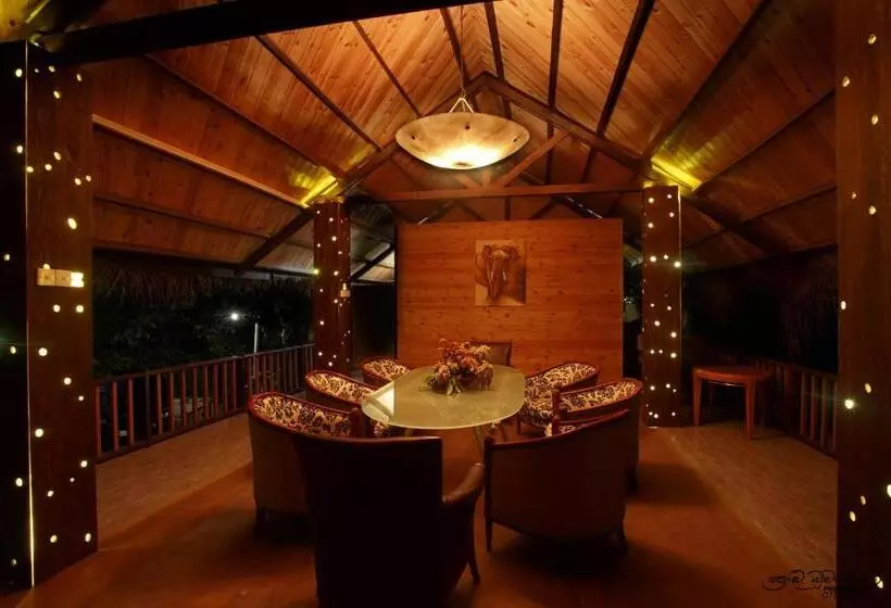 Fotos del hotel Jungle Village By Thawthisa:  24