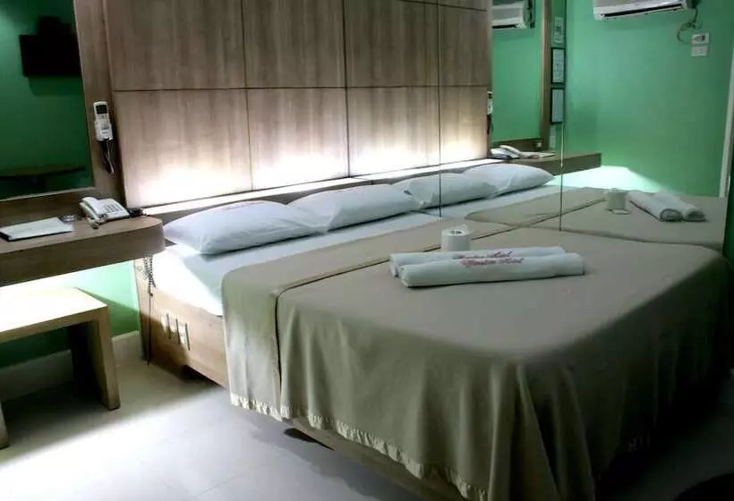 Fotos del hotel New Winston:  12