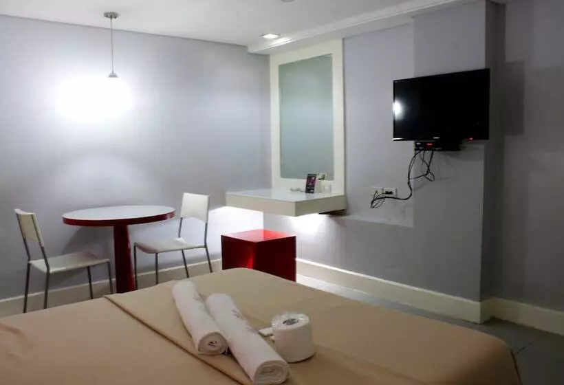 Fotos del hotel New Winston:  16
