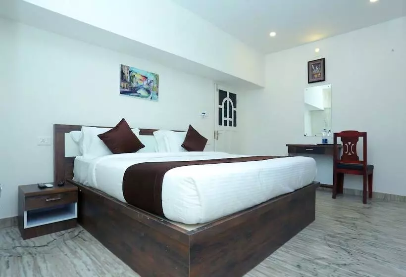 Fotos del hotel Oyo 10278 Hotel Caprice Residency:  13