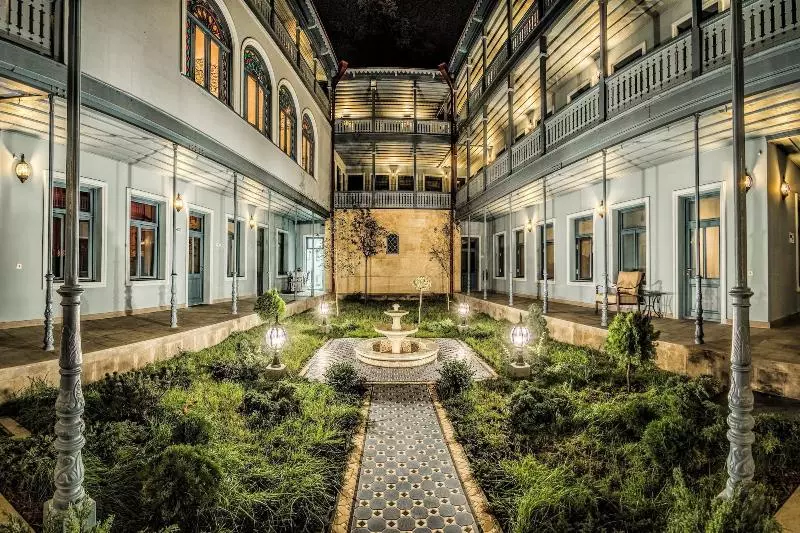 Fotos del hotel Golden Tulip Borjomi:  16