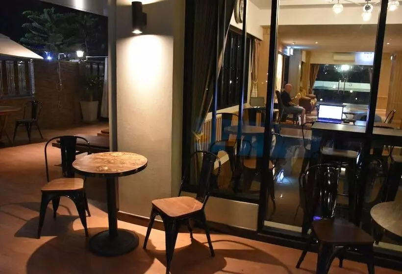 Fotos del hotel Golden Foyer Suvarnabhumi Airport:  5