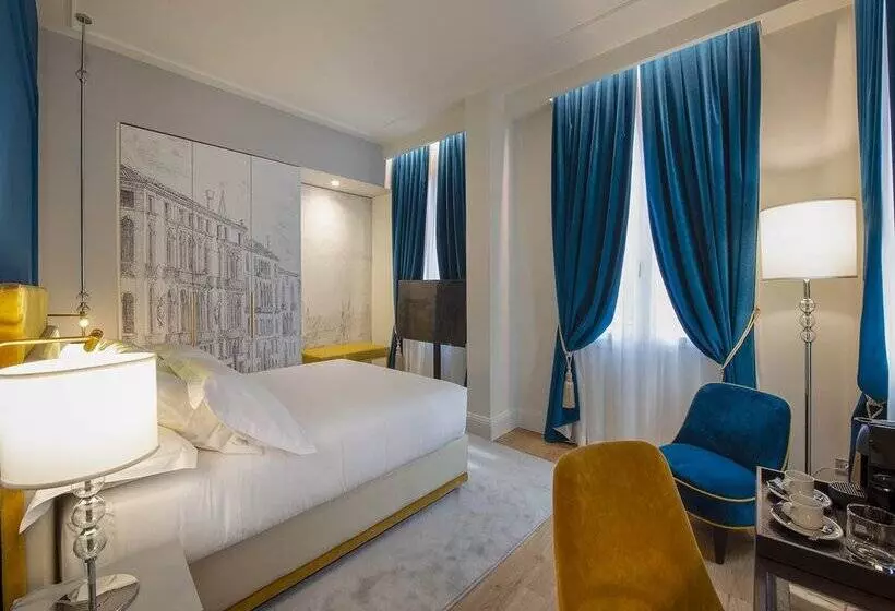 Fotos del hotel H10 Palazzo Canova:  3