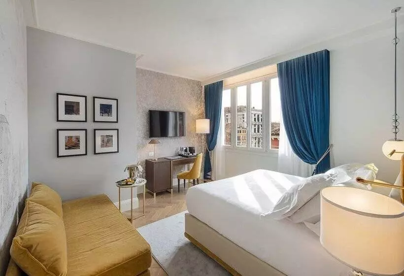 Fotos del hotel H10 Palazzo Canova:  19