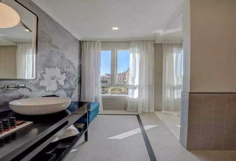 Fotos del hotel H10 Palazzo Canova:  74