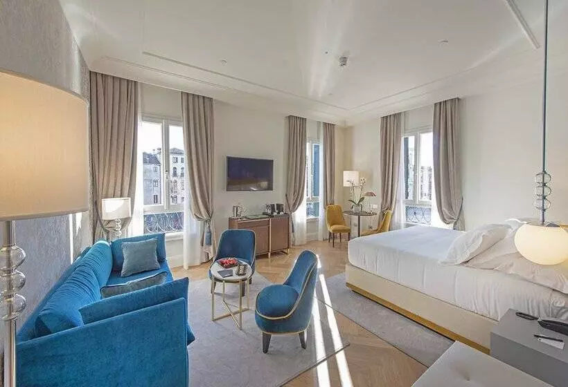 Fotos del hotel H10 Palazzo Canova:  17