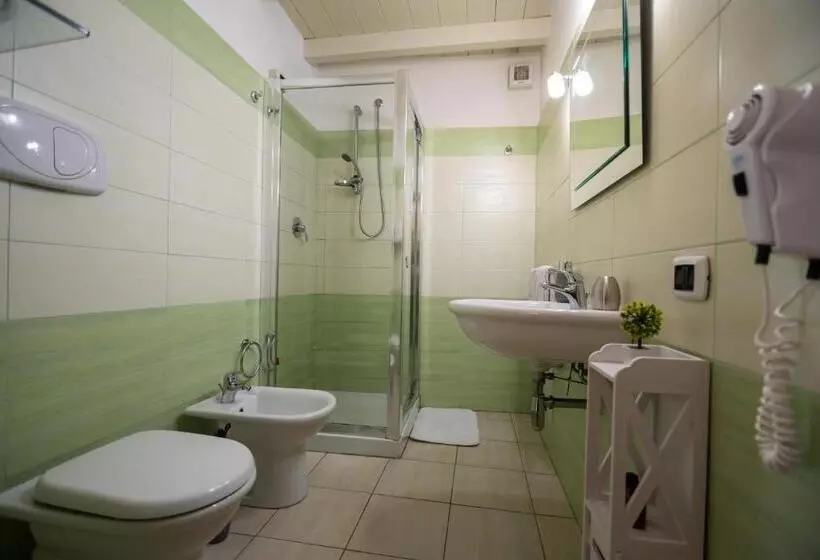 Fotos del hotel La Ghirlanda B&b:  6