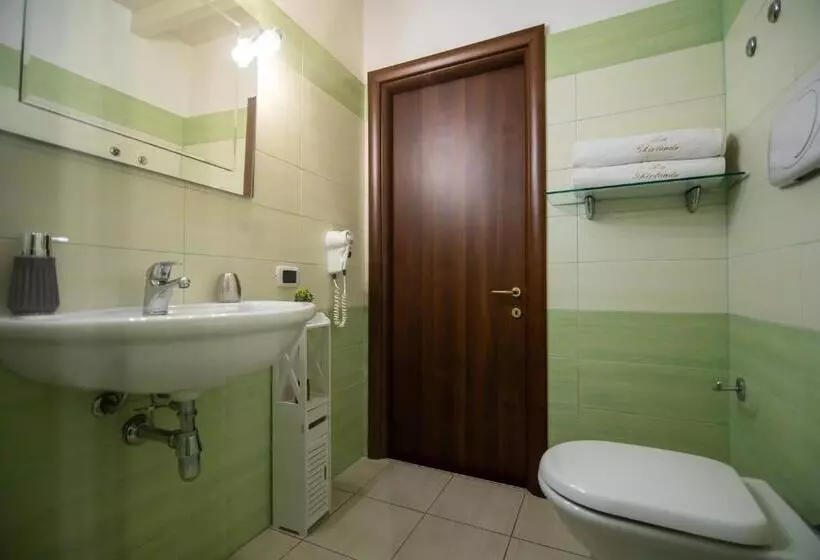 Fotos del hotel La Ghirlanda B&b:  9
