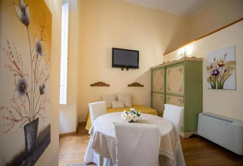 Fotos del hotel La Ghirlanda B&b:  4