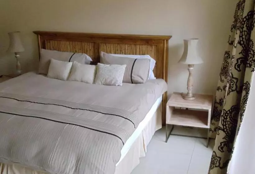 Accommodation @ Van’s
