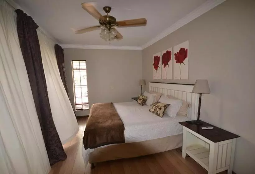 Fotos del hotel Accommodation @ Van's:  19