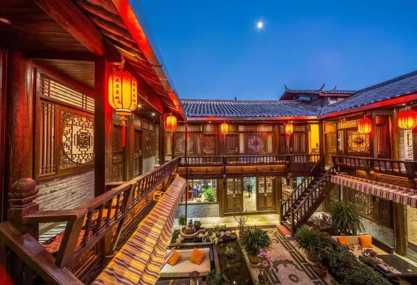 Fotos del hotel Lijiang He Mu Ju Family Inn:  18
