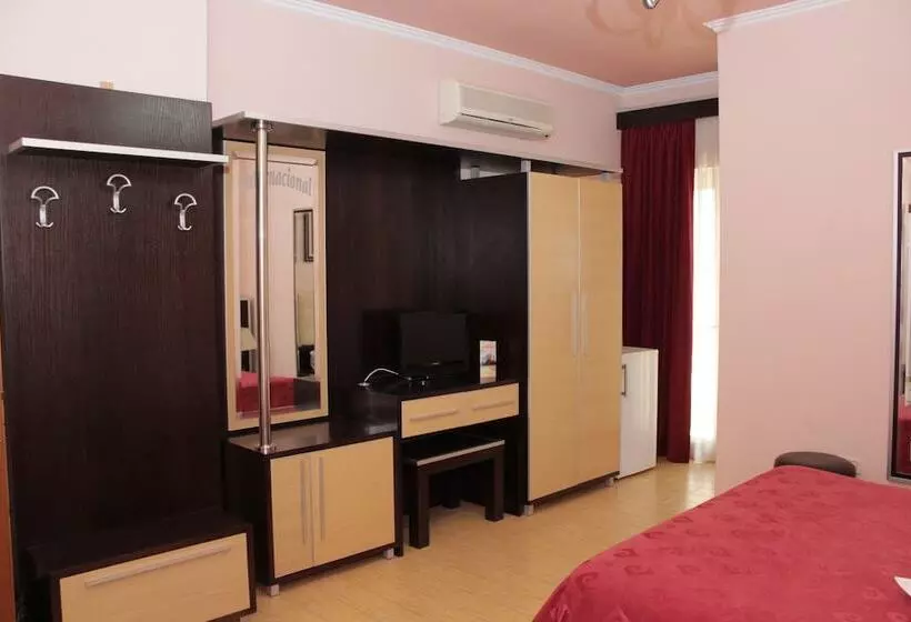Fotos del hotel International:  17