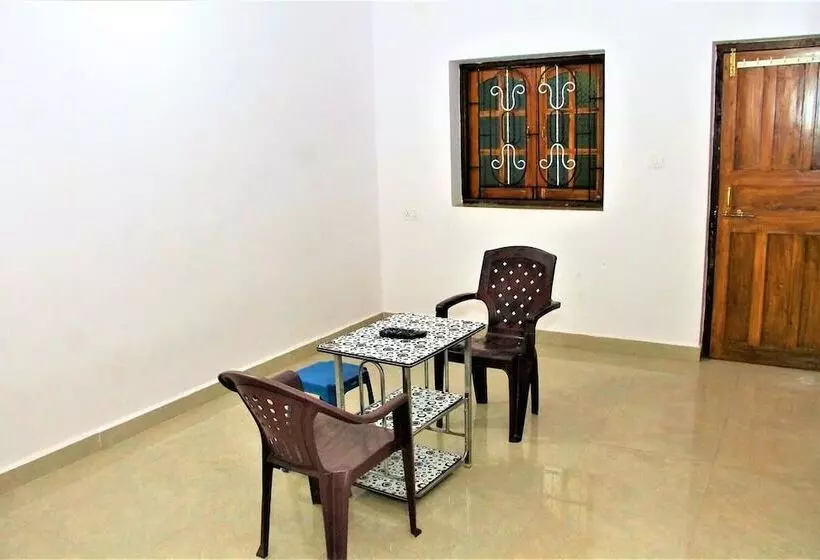 Fotos del hotel Fig Fin Beach Resort:  2