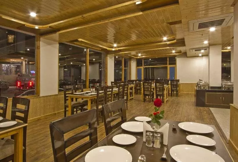 Fotos del hotel Sarthak Regency:  9