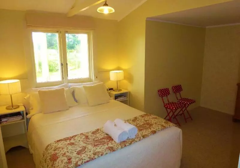 B&b Blossom Cottage