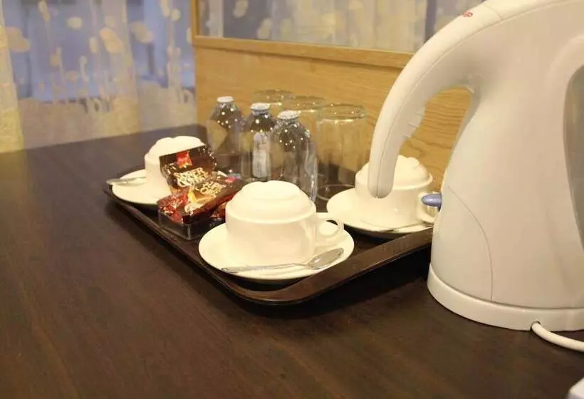 Fotos del hotel T Jalan Tar:  24