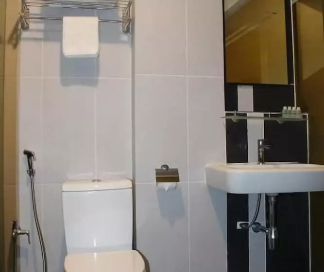 Fotos del hotel T Jalan Tar:  6