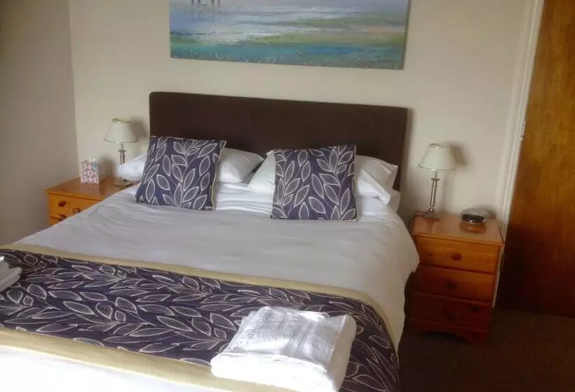 Fotos del hotel By The Sea Bed And Breakfast:  25