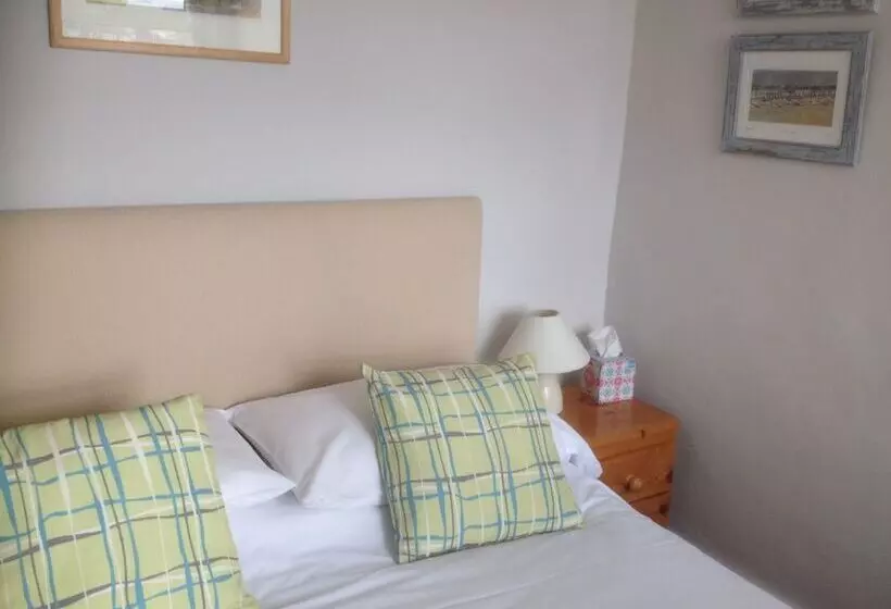 Fotos del hotel By The Sea Bed And Breakfast:  13