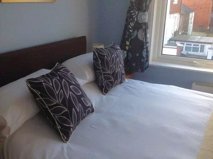 Fotos del hotel By The Sea Bed And Breakfast:  22