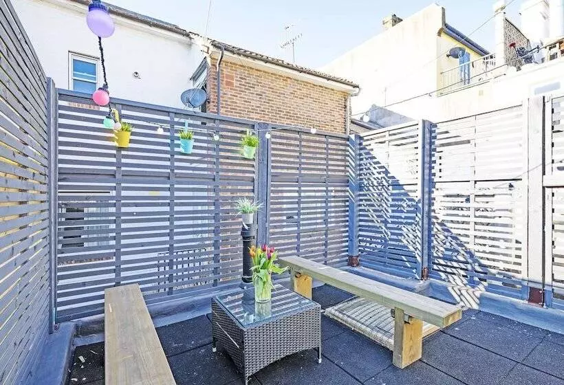 Fotos del hotel Brighton Getaways  Sunny Cottage:  3