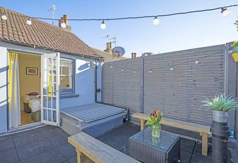 Fotos del hotel Brighton Getaways  Sunny Cottage:  9