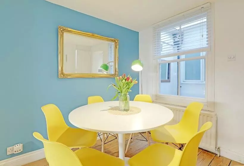 Fotos del hotel Brighton Getaways  Sunny Cottage:  2
