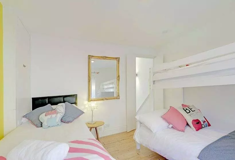 Fotos del hotel Brighton Getaways  Sunny Cottage:  8