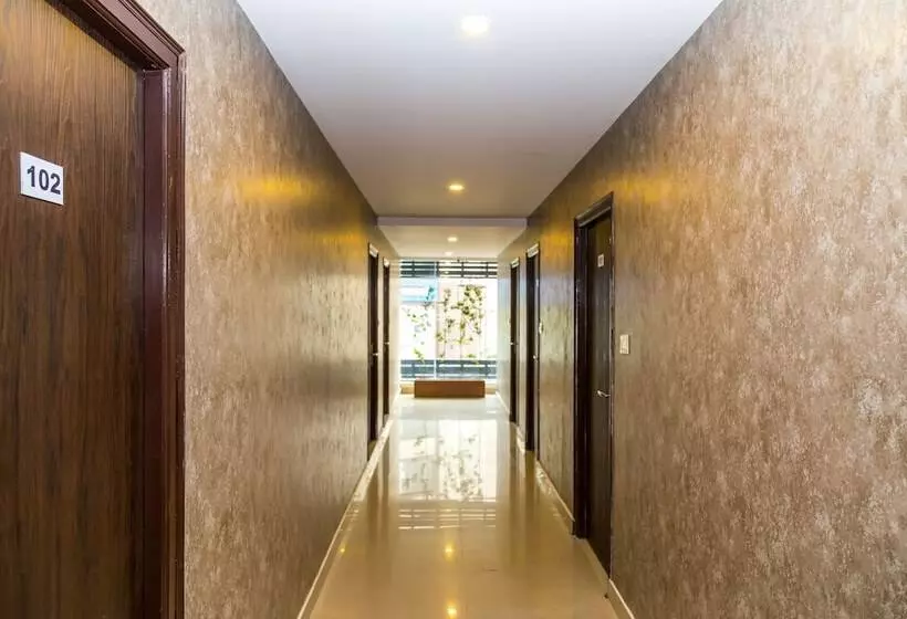 Fotos del hotel Fab Astra Suites Hsr Layout:  3