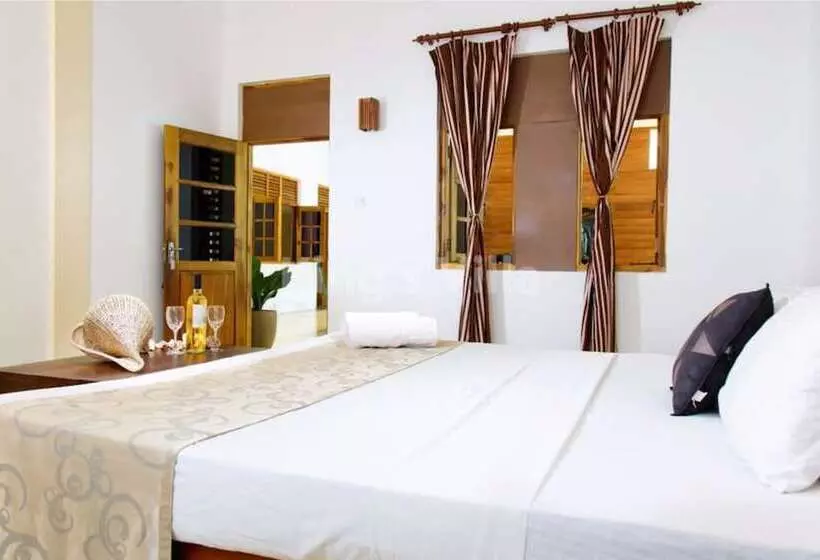 Kings Villa