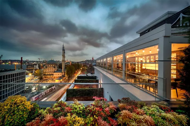 Fotos del hotel Port Bosphorus:  24