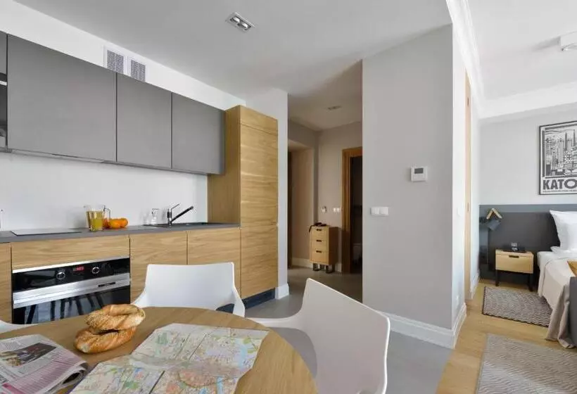 Fotos del hotel Stradonia Serviced Apartments:  6
