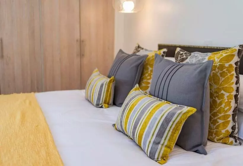 Fotos del hotel Number Eighteen Exclusive Guest Lodge:  22
