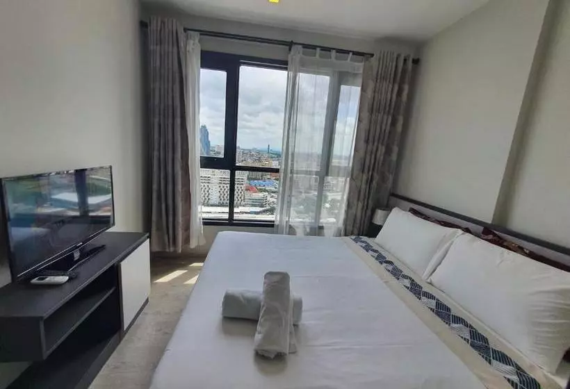 Fotos del hotel The Base Central Pattaya Paza:  18
