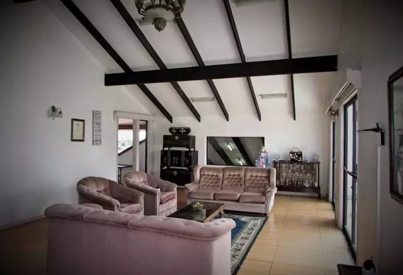 Fotos del hotel Utu One Bed & Breakfast:  15