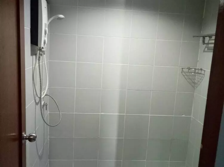 Fotos del hotel Tongpoon:  7