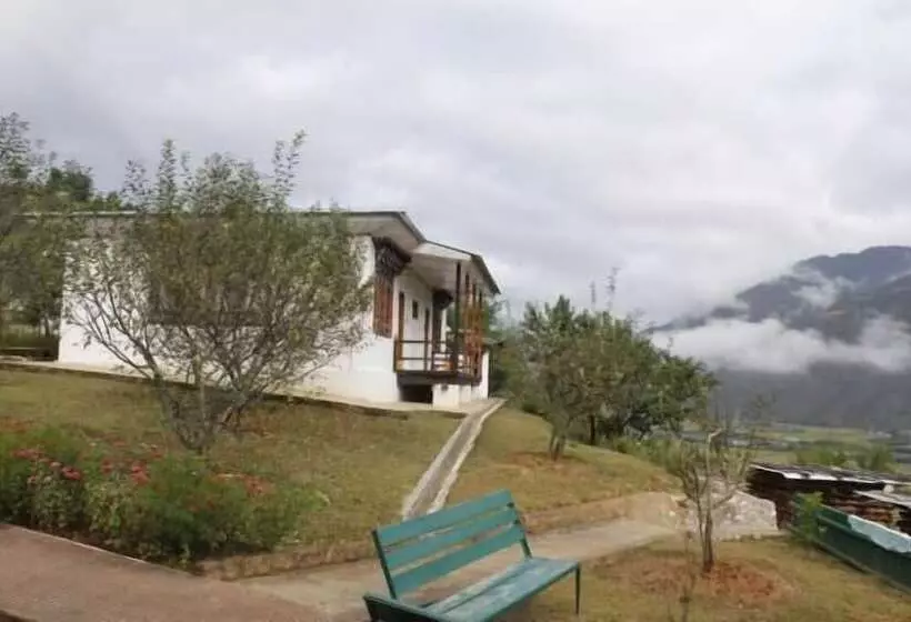 Fotos del hotel Pelri Cottages:  15