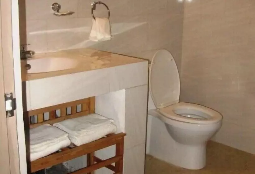 Fotos del hotel Pelri Cottages:  2