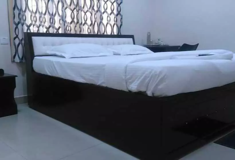 Khyathi Hotels