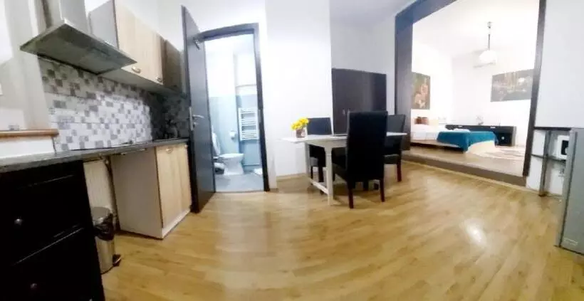 Happy Accomodation