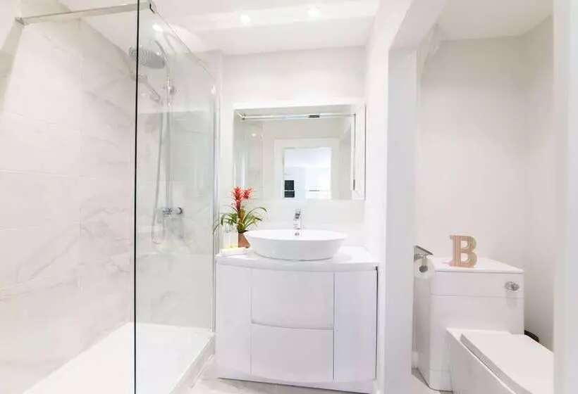 Fotos del hotel Justb Edinburgh Retreat:  2