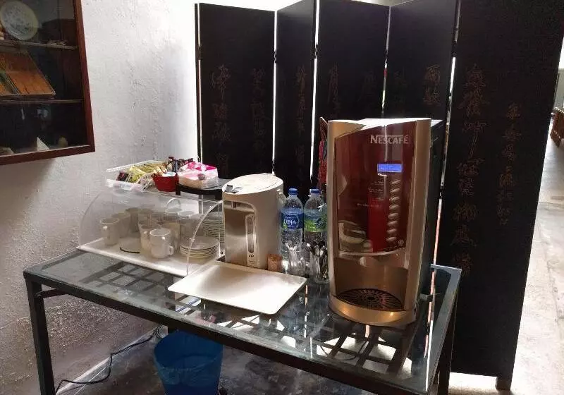 Fotos del hotel Wayfarer Guest House:  7