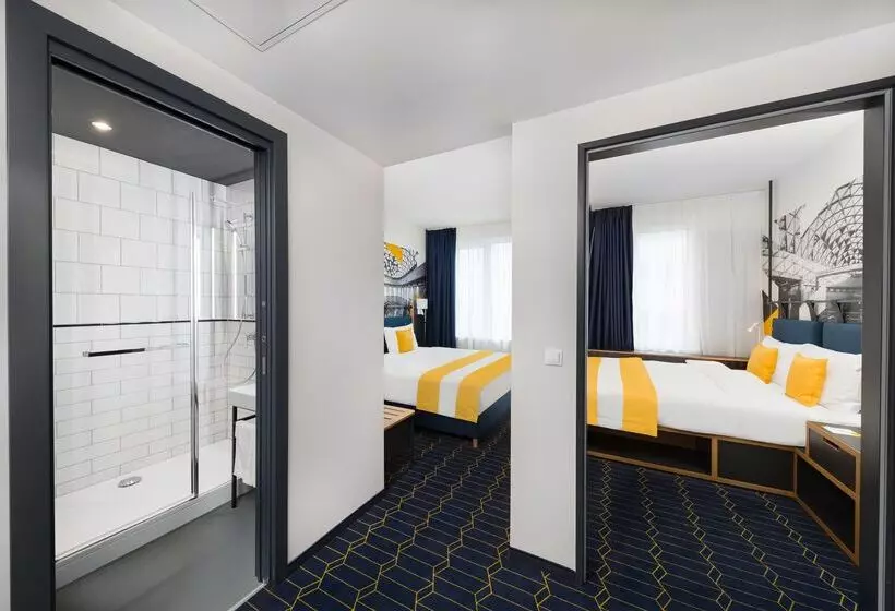 Fotos del hotel D8 Hotel:  6