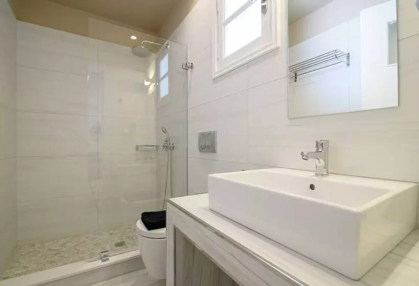 Fotos del hotel De Naxia Suites:  6
