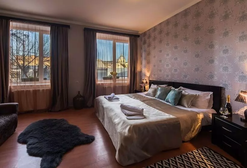 Fotos del hotel Gold Star Tbilisi:  7