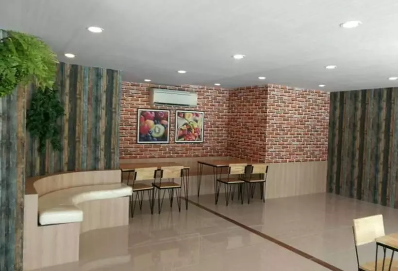 Fotos del hotel Le Breeze Resort:  2